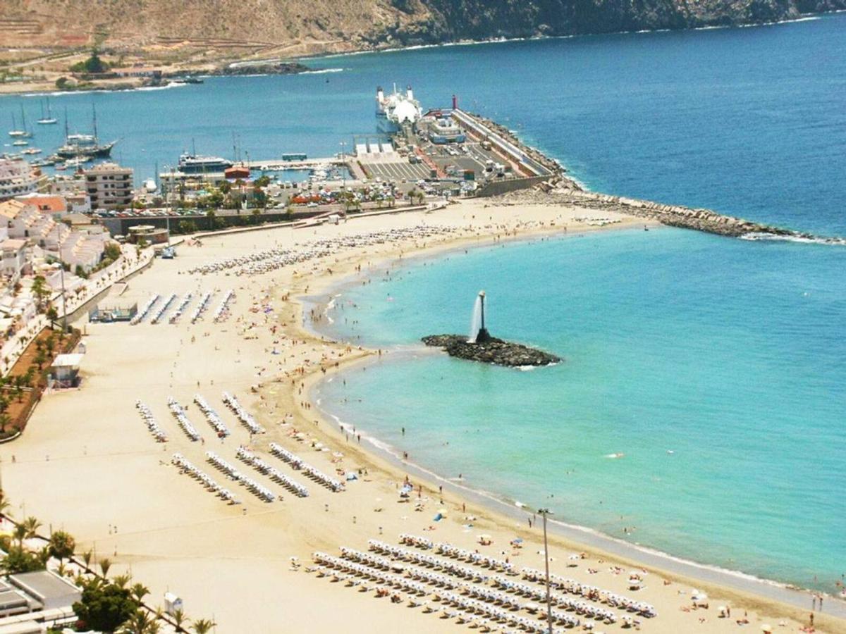 Luxury Cristianos Beachfront Apartment Los Cristianos (Tenerife)
