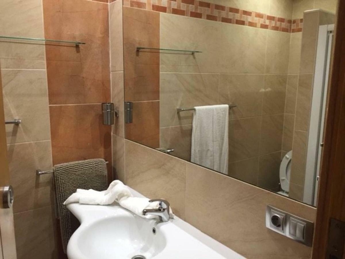 Luxury Cristianos Beachfront Apartament *